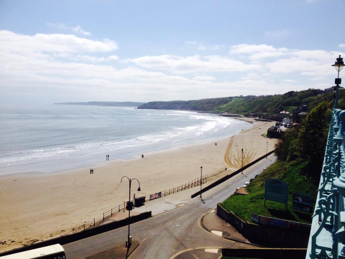 Large 5 Bed House In Scarborough Near The Beach, Large Garden & Hot Tub Екстериор снимка